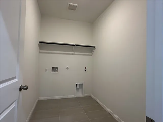 $309,999 | 717 Treadwell Lane, Kyle, TX 78640