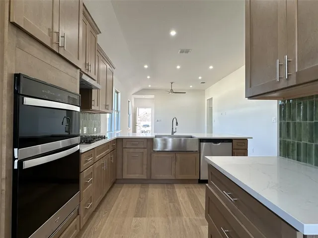 $309,999 | 717 Treadwell Lane, Kyle, TX 78640