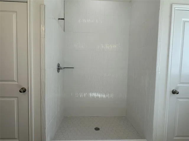 $309,999 | 717 Treadwell Lane, Kyle, TX 78640