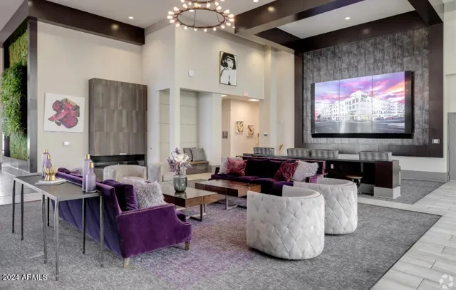 $2,770 | 4949 North 7th Street, Unit C3L, Phoenix, AZ 85014