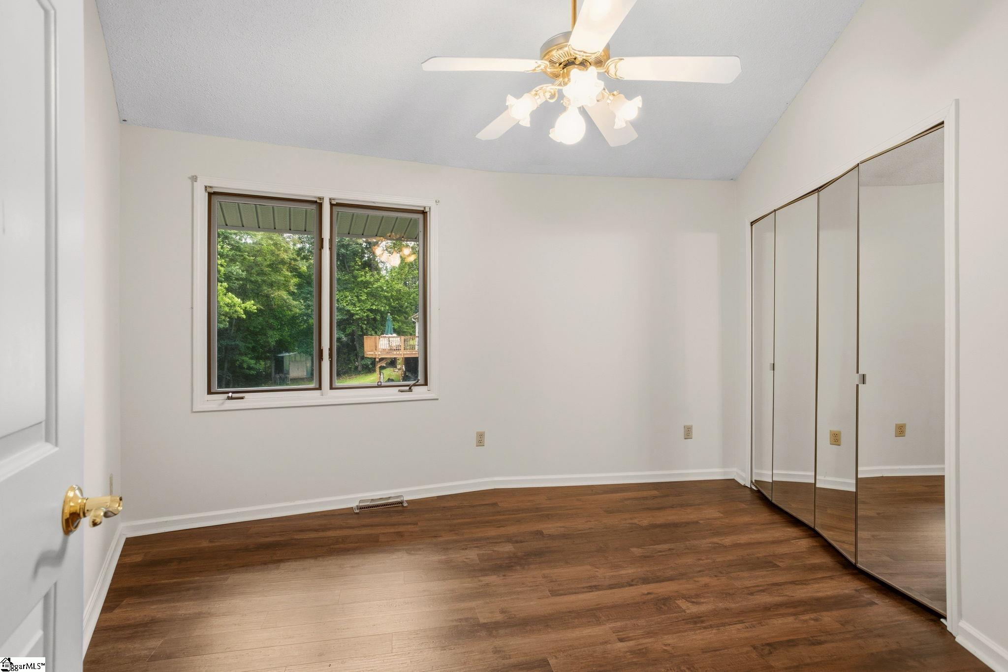2314 State Park Road Greenville, SC 29609 - Photo 17 of 50