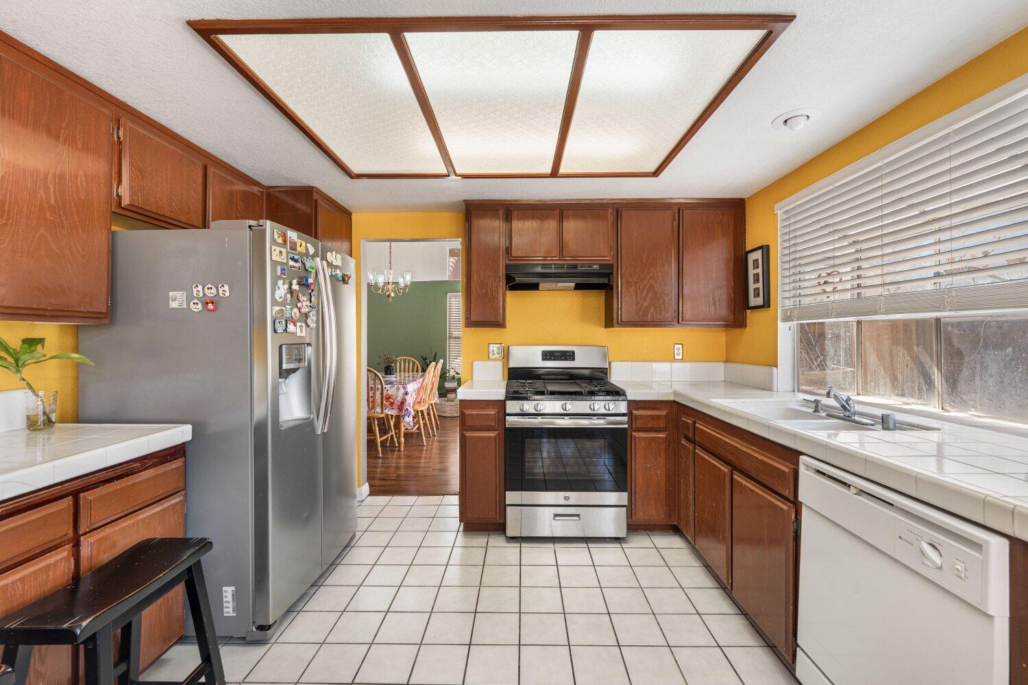 43663 Byron Drive Lancaster, CA 93535 - Photo 15 of 46 15-ByronDrive-03dbec61d6