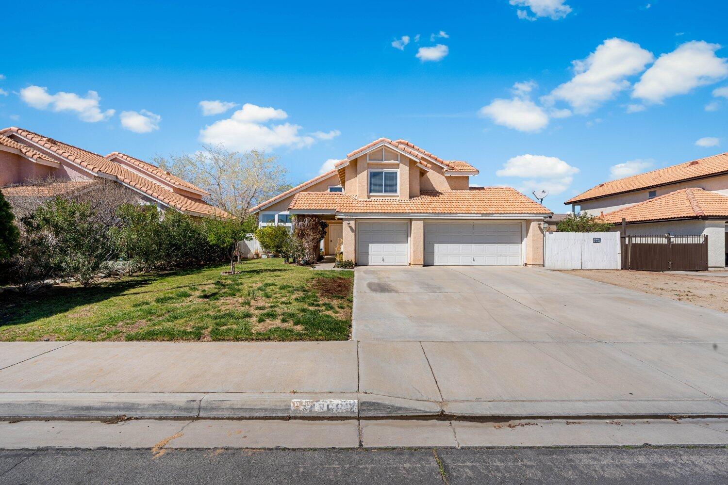 43663 Byron Drive Lancaster, CA 93535 - Photo 44 of 46 44-ByronDrive-5c59321cf3