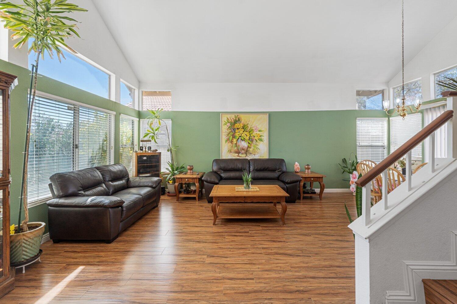 43663 Byron Drive Lancaster, CA 93535 - Photo 5 of 46 05-ByronDrive-1e036b21bf