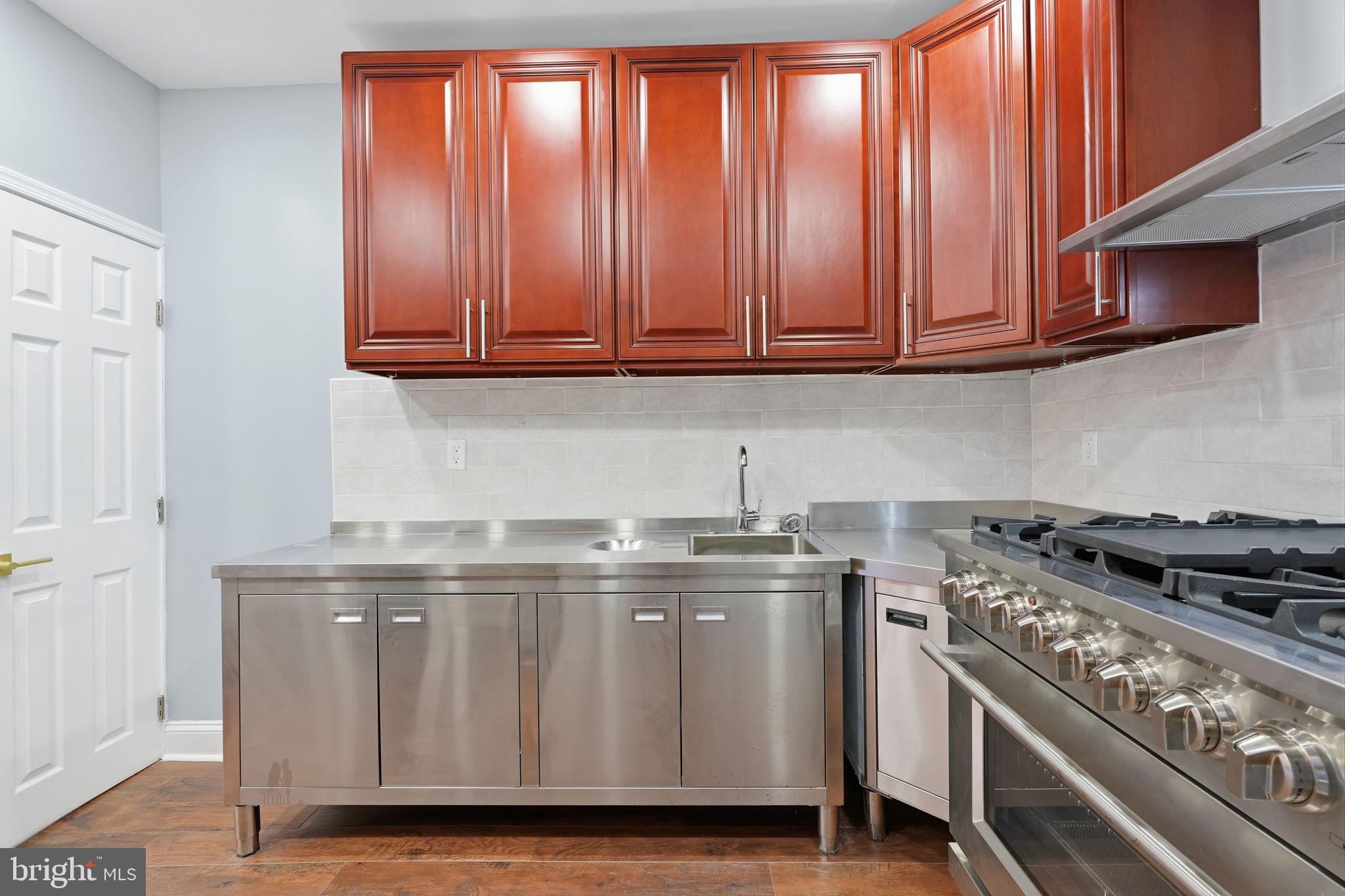 2916 Page Street Philadelphia, PA 19121 - Photo 14 of 31
