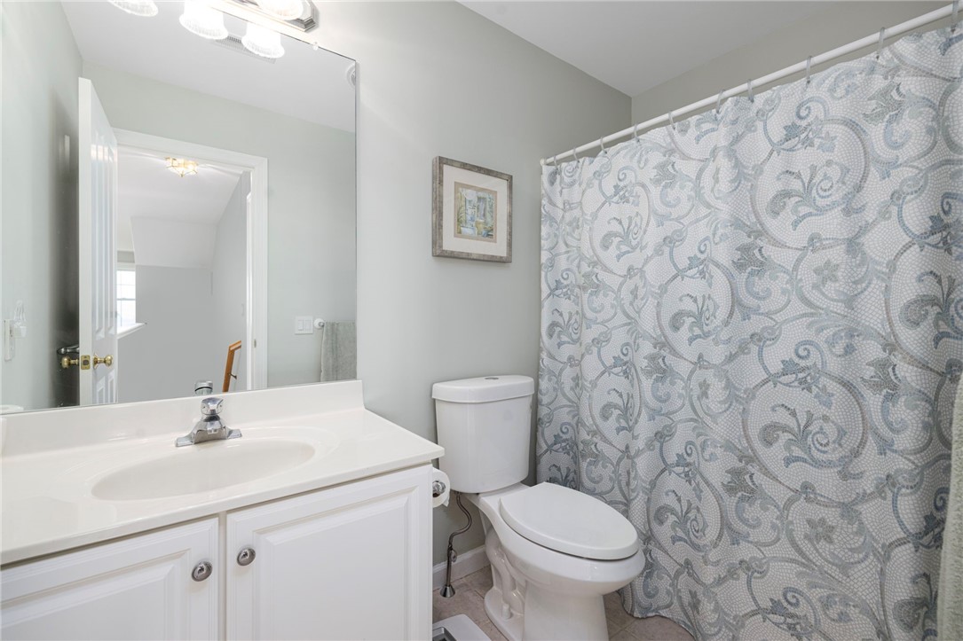 217 Rolling Hill Road, Unit 217 Portsmouth, RI 02871 - Photo 35 of 49
