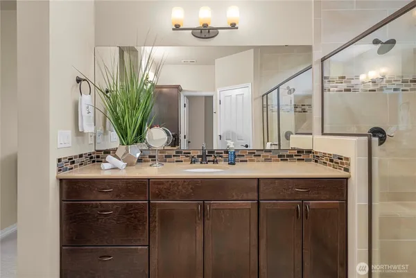 $805,000 | 18937 146th Street East, Bonney Lake, WA 98391