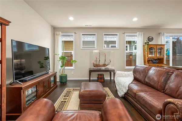 $805,000 | 18937 146th Street East, Bonney Lake, WA 98391