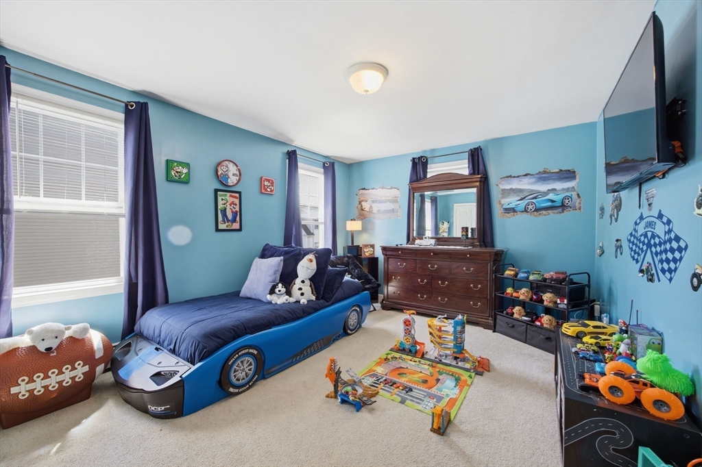 232 Reeves Street Fall River, MA 02721 - Photo 5 of 21