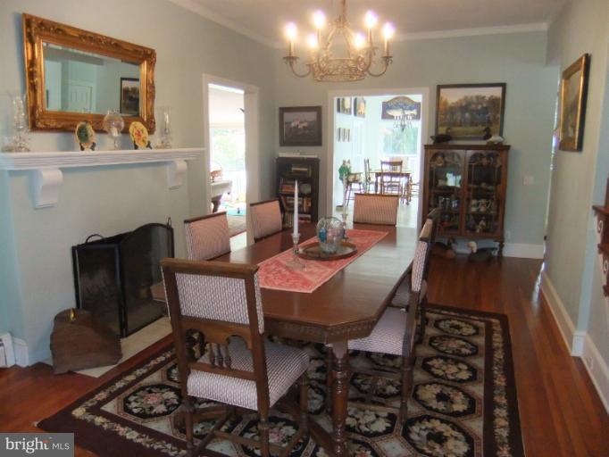 40 Decatur Avenue Annapolis, MD 21403 - Photo 22 of 30 Dining Room