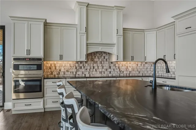 $3,750,000 | 1356 Duckhead Road, Lake Ozark, MO 65049