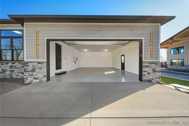 $3,750,000 | 1356 Duckhead Road, Lake Ozark, MO 65049