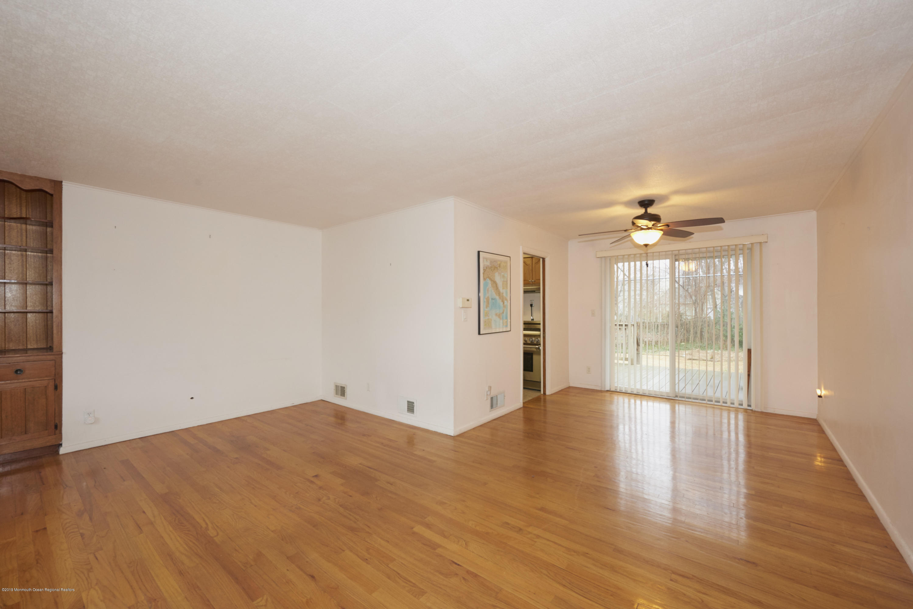 7 Lone Oak Road Middletown, NJ 07748 - Photo 9 of 26 BAP_5187