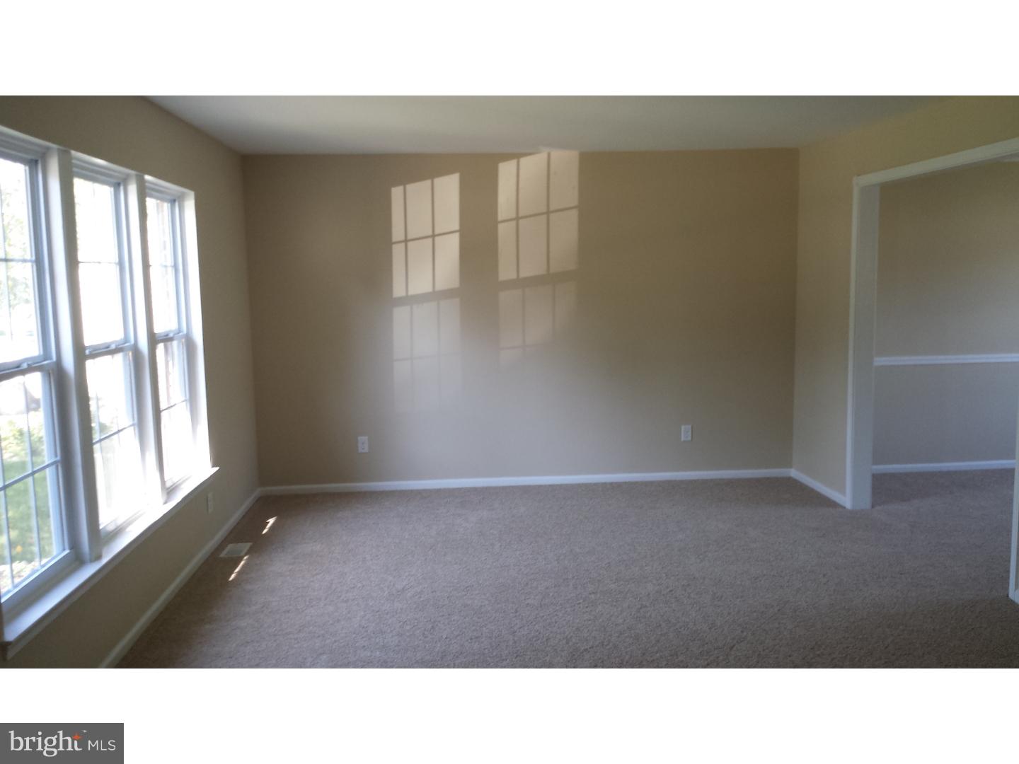 19 Midwood Road Marlton, NJ 08053 - Photo 3 of 15