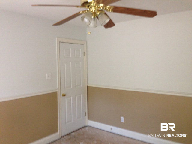 422 Ridgecrest Court Mobile, AL 36609 - Photo 15 of 19