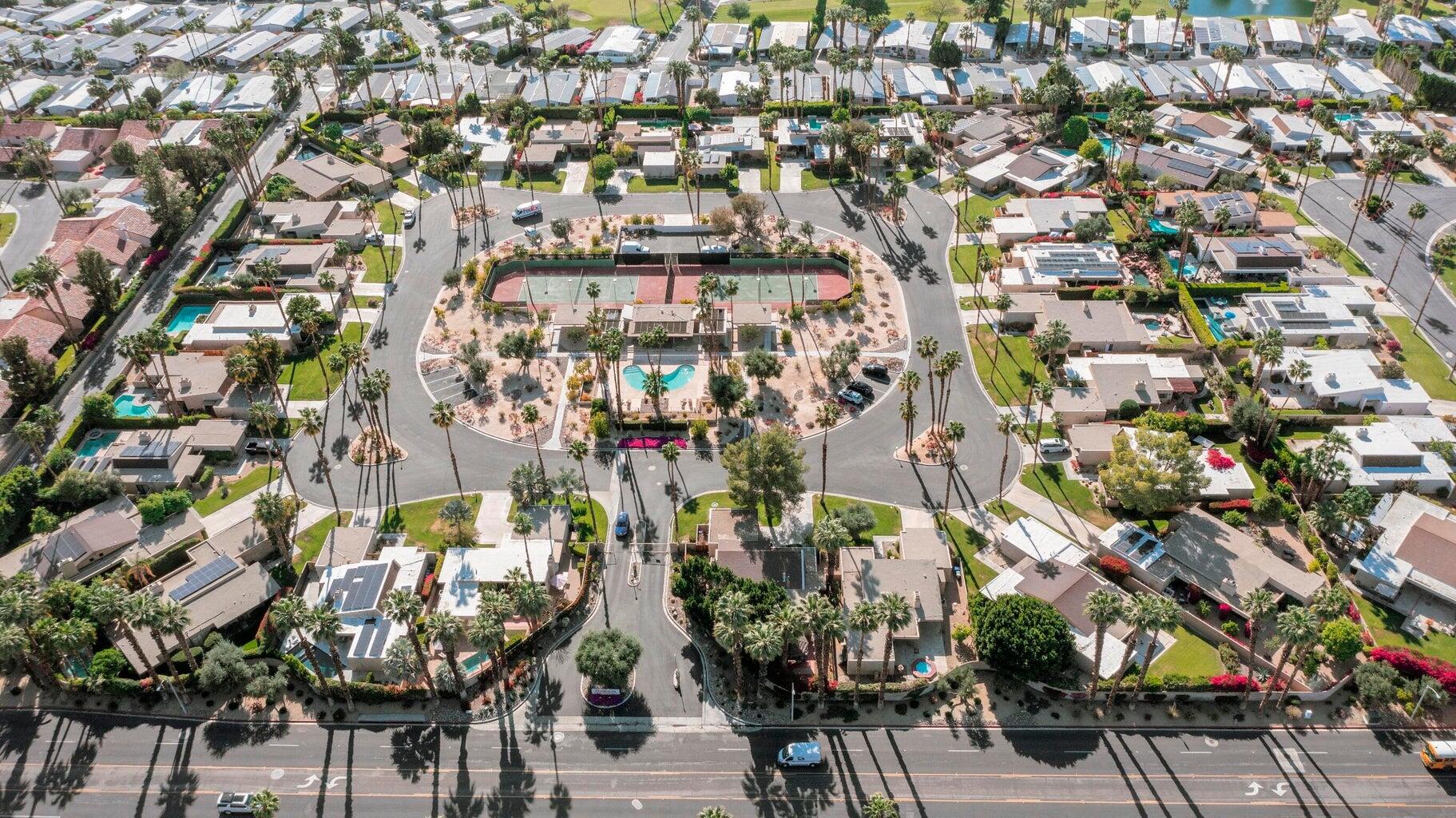 28 Chandra Lane Rancho Mirage, CA 92270 - Photo 5 of 13 20250507191509227825000000-o