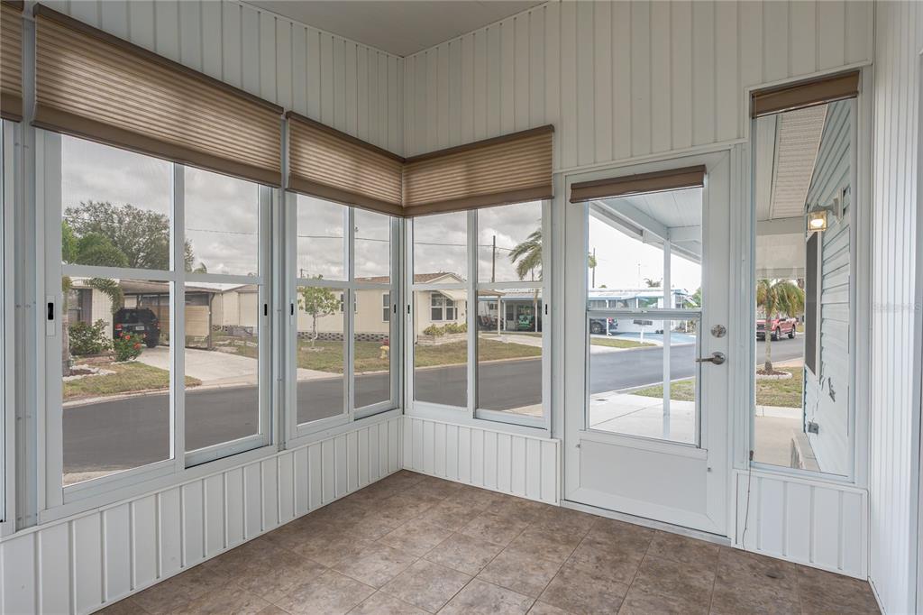 3317 Denise Drive Ellenton, FL 34222 - Photo 6 of 37