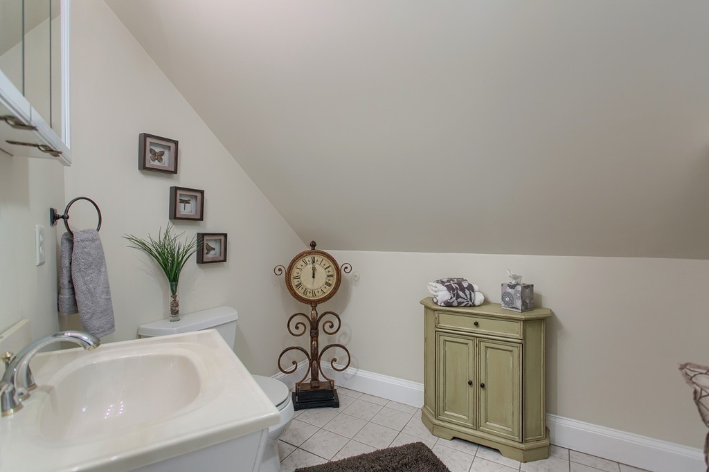 152 Prospect Street Wakefield, MA 01880 - Photo 23 of 29 Gallery Image 23