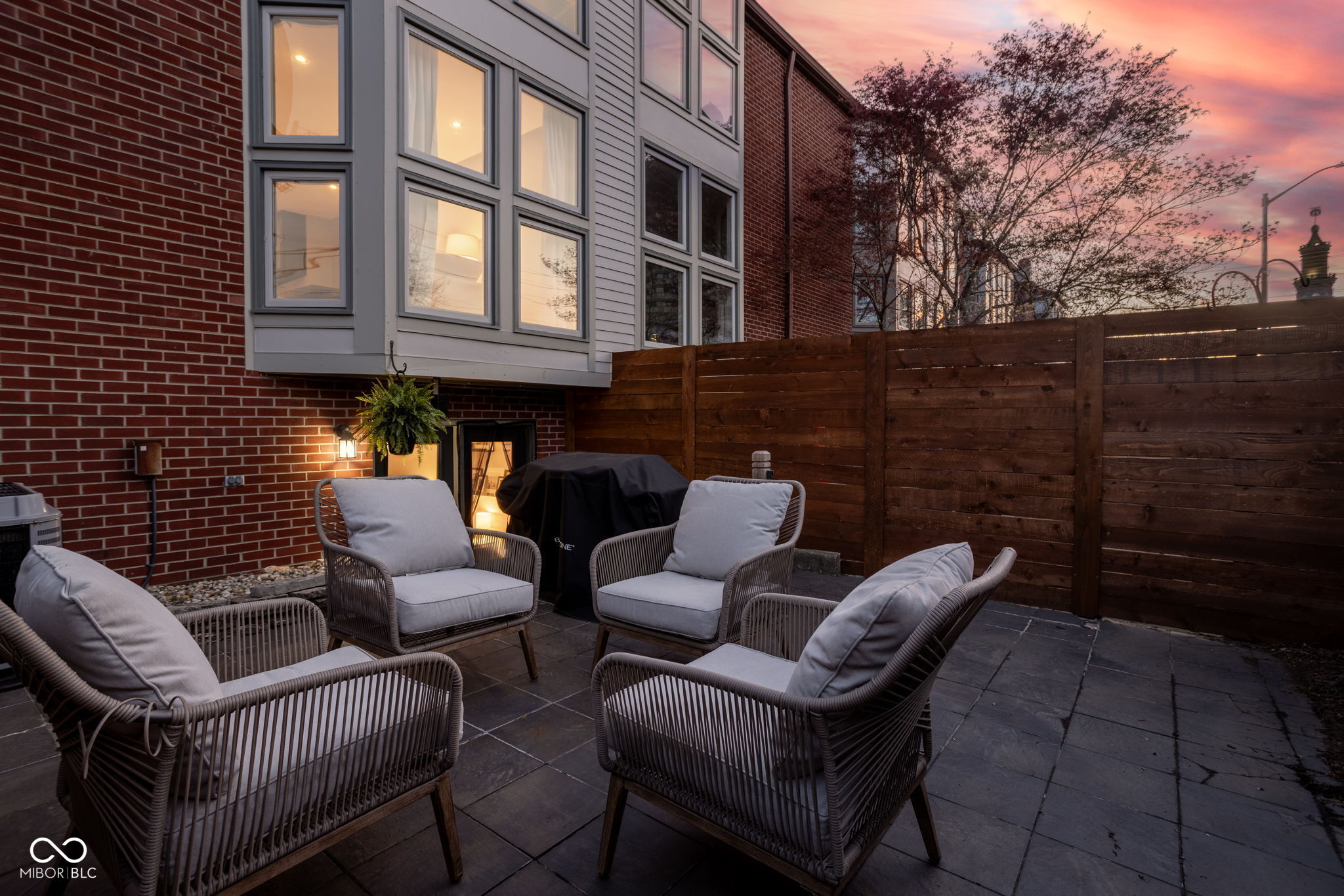 548 Lockerbie Circle North Indianapolis, IN 46202 - Photo 11 of 32