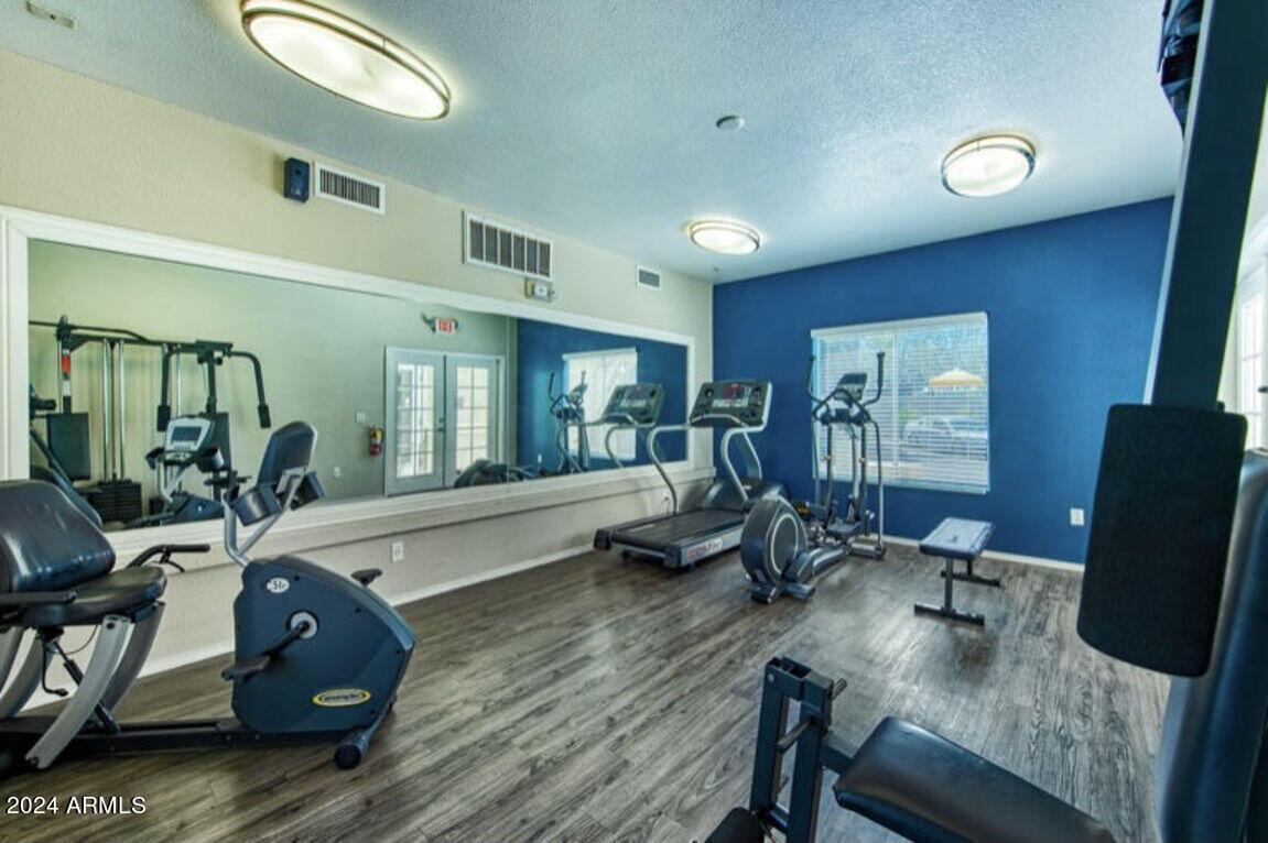 4045 West Bell Road, Unit 1A Phoenix, AZ 85053 - Photo 7 of 11 Photo #7