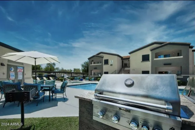 $1,262 | 4045 West Bell Road, Unit 1A, Phoenix, AZ 85053