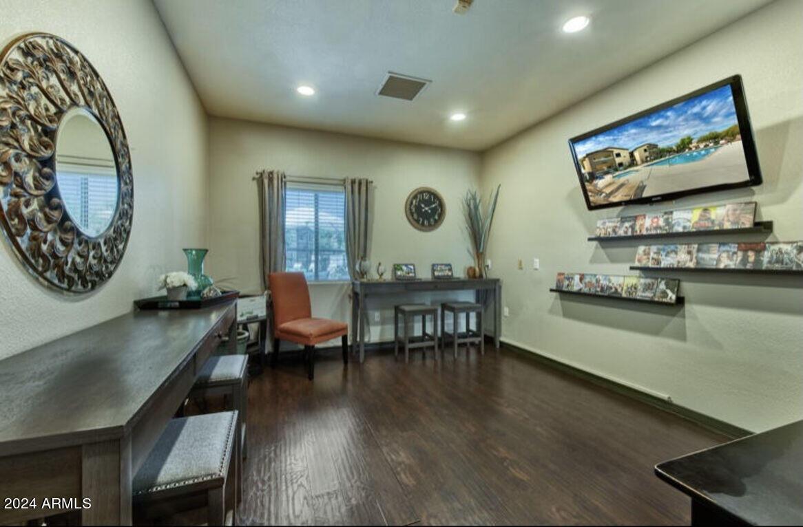 4045 West Bell Road, Unit 1A Phoenix, AZ 85053 - Photo 9 of 11 Photo #9