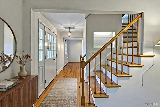 $425,000 | 17 Parkhaven Drive, Amherst, NY 14228