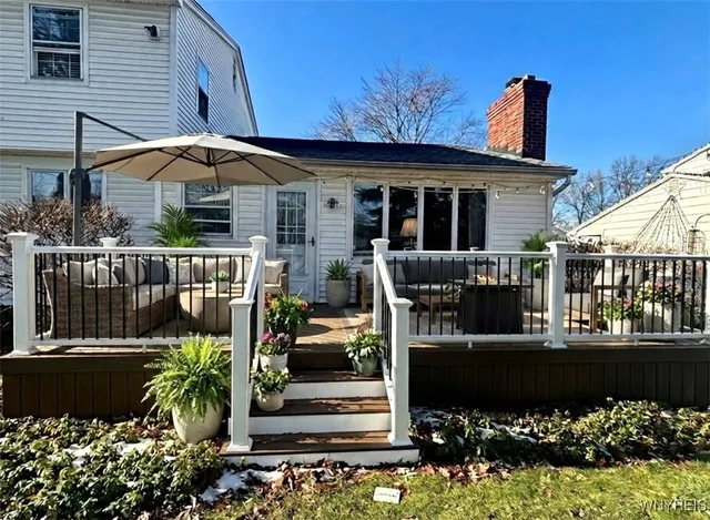 $425,000 | 17 Parkhaven Drive, Amherst, NY 14228