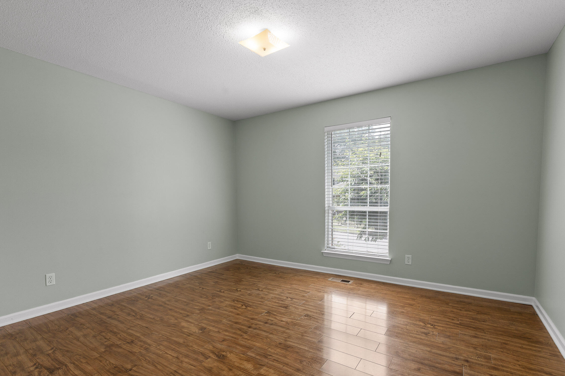 1003 Stone Crest Circle Chattanooga, TN 37421 - Photo 21 of 40 43-Stone Crest-43