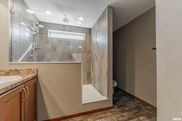 $279,000 | 31651 West Avenue, Middletown, IL 62666