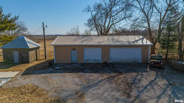 $279,000 | 31651 West Avenue, Middletown, IL 62666