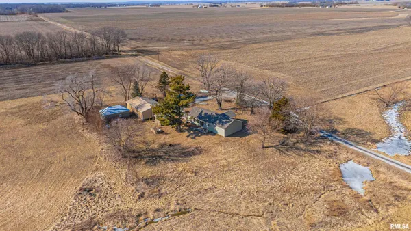 $279,000 | 31651 West Avenue, Middletown, IL 62666