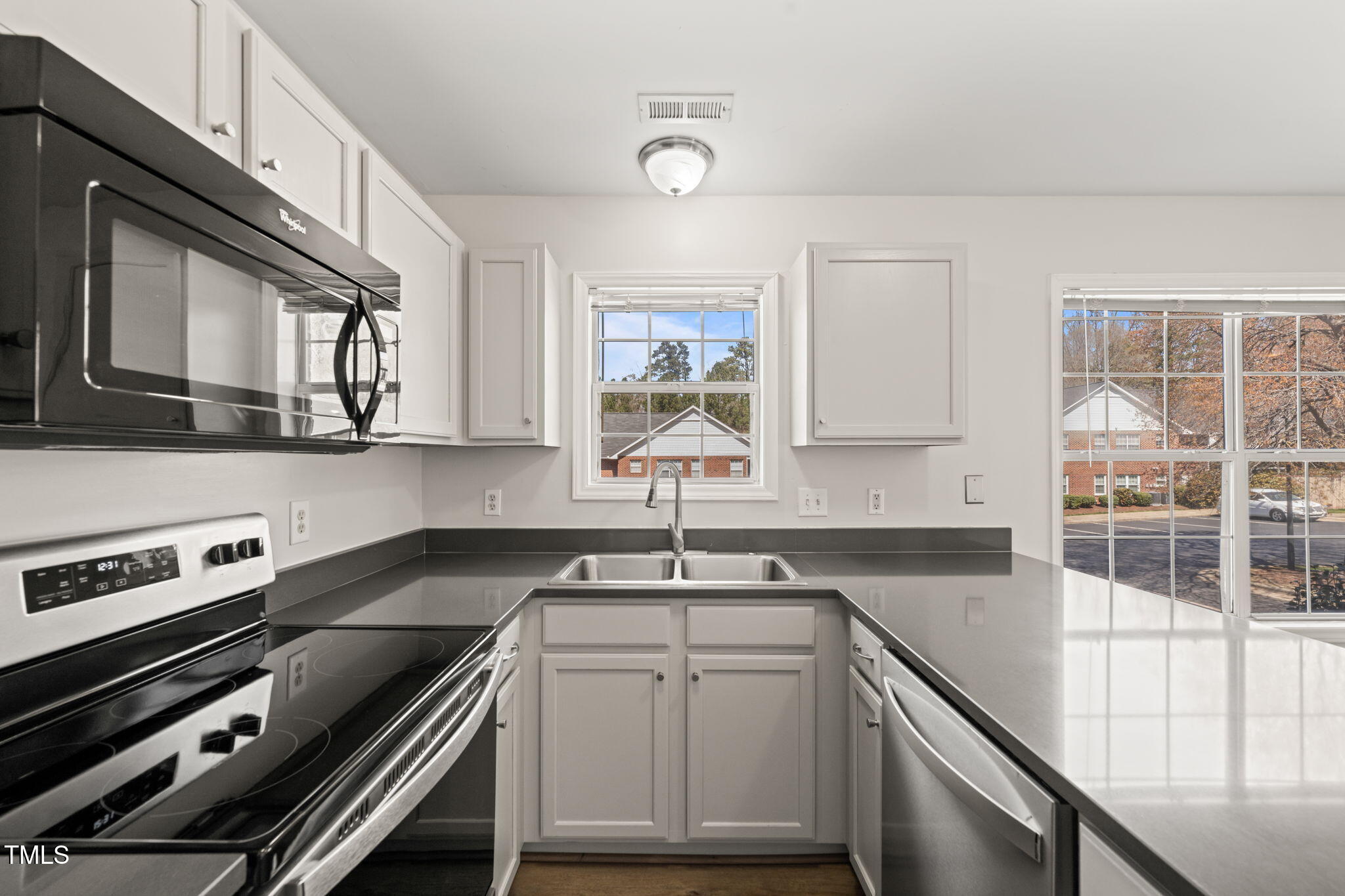 2621 Wellington Ridge Loop Cary, NC 27518 - Photo 11 of 26 11-web-or-mls-DSC02934