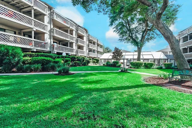 $194,499 | 204 Maison Drive, Unit N106, Myrtle Beach, SC 29572