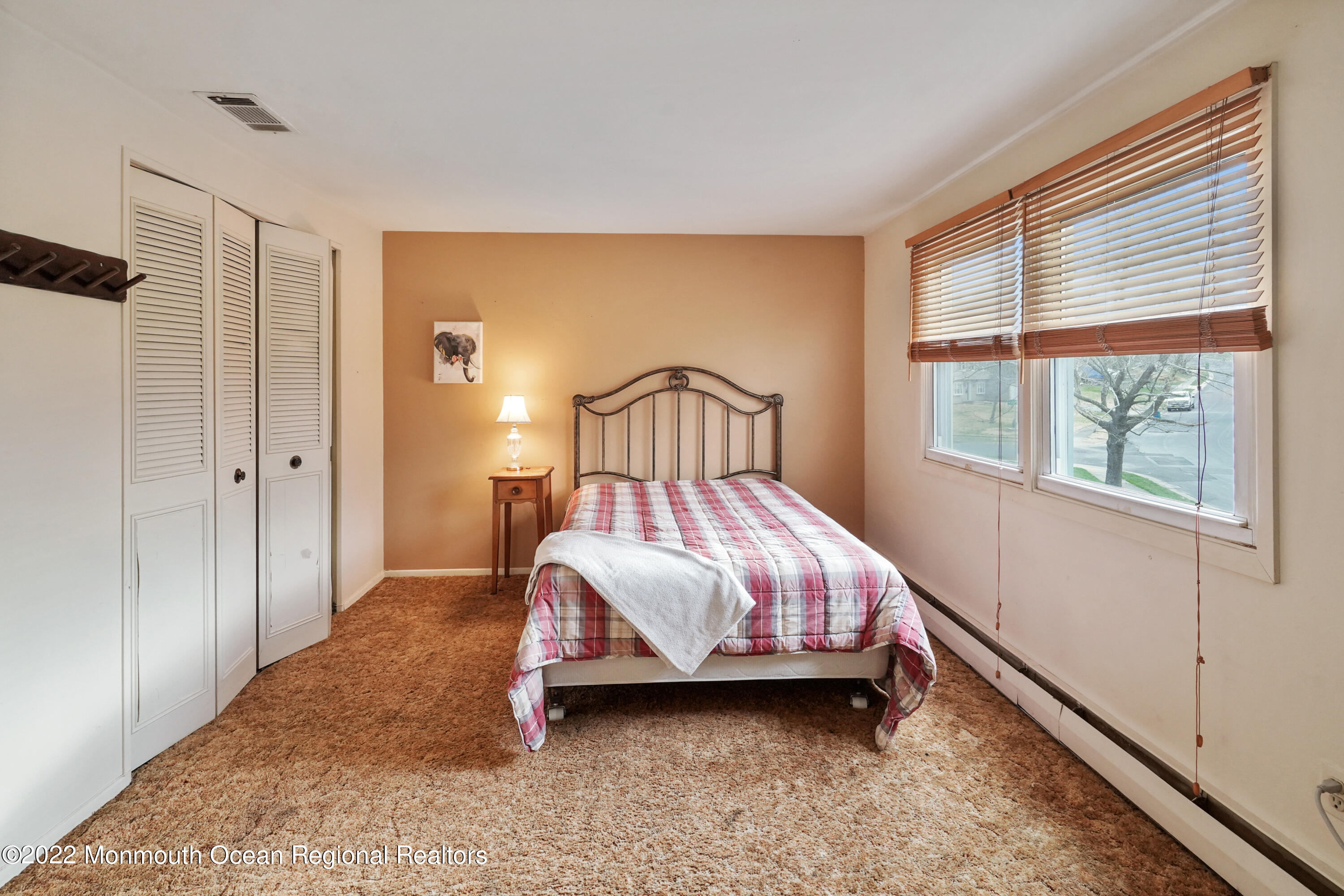 120 Idlebrook Lane Aberdeen, NJ 07747 - Photo 22 of 34 99F3E1CF-EC1A-4233-87F0-402ED25F59B5