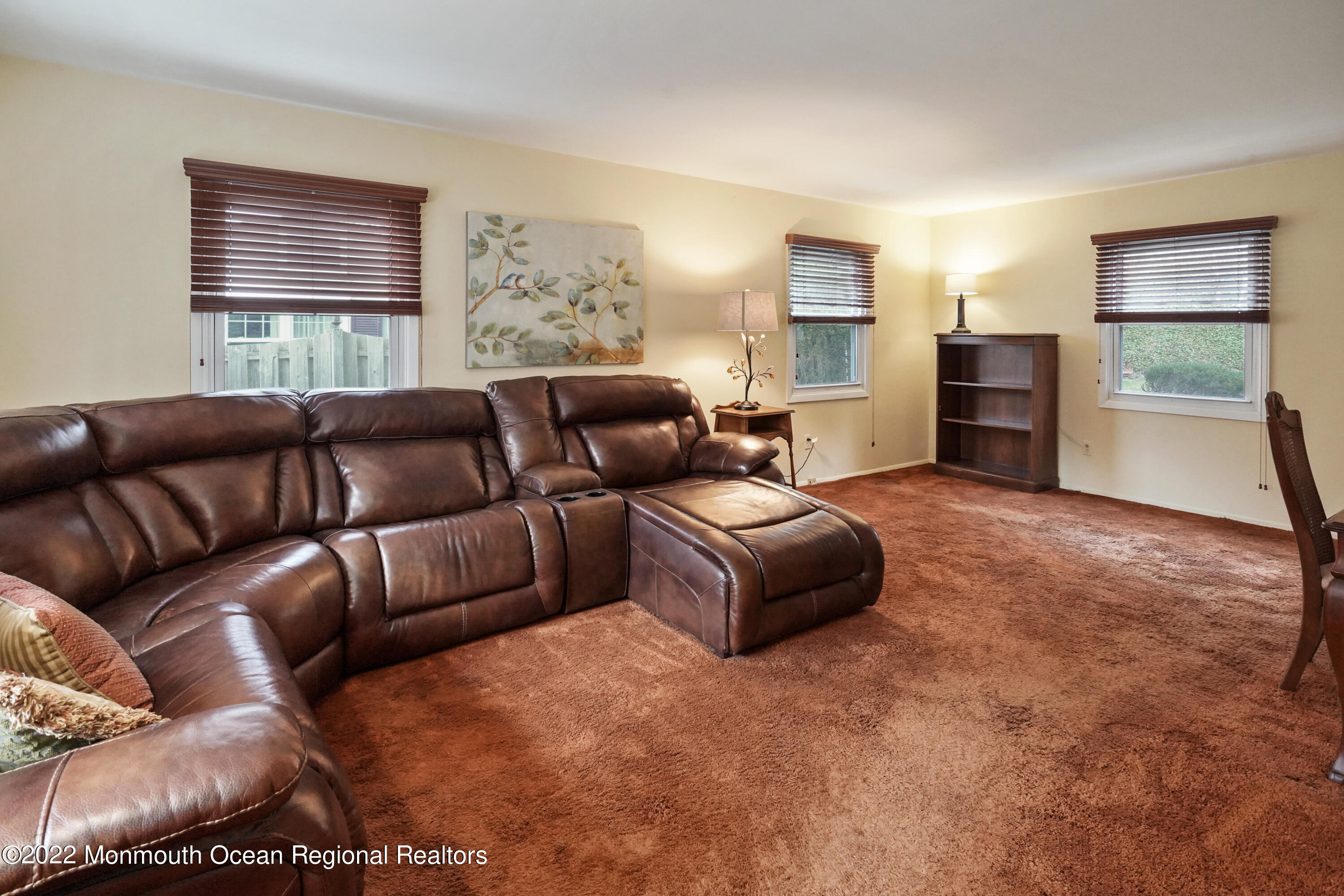 120 Idlebrook Lane Aberdeen, NJ 07747 - Photo 10 of 34 8D1FFF04-C1FE-484B-B1ED-CE28FE2D7ACB