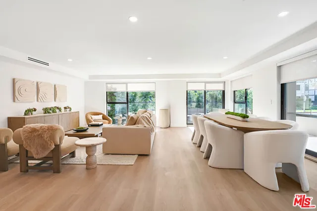 $11,900 | 350 North Palm Drive, Unit 202, Beverly Hills, CA 90210