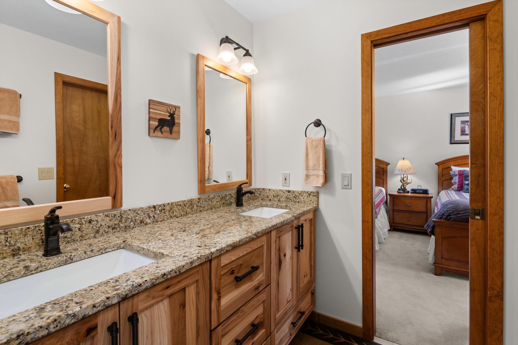 85 Duck Road, Unit 69 Stowe, VT 05672 - Photo 23 of 39 Gallery Image 23