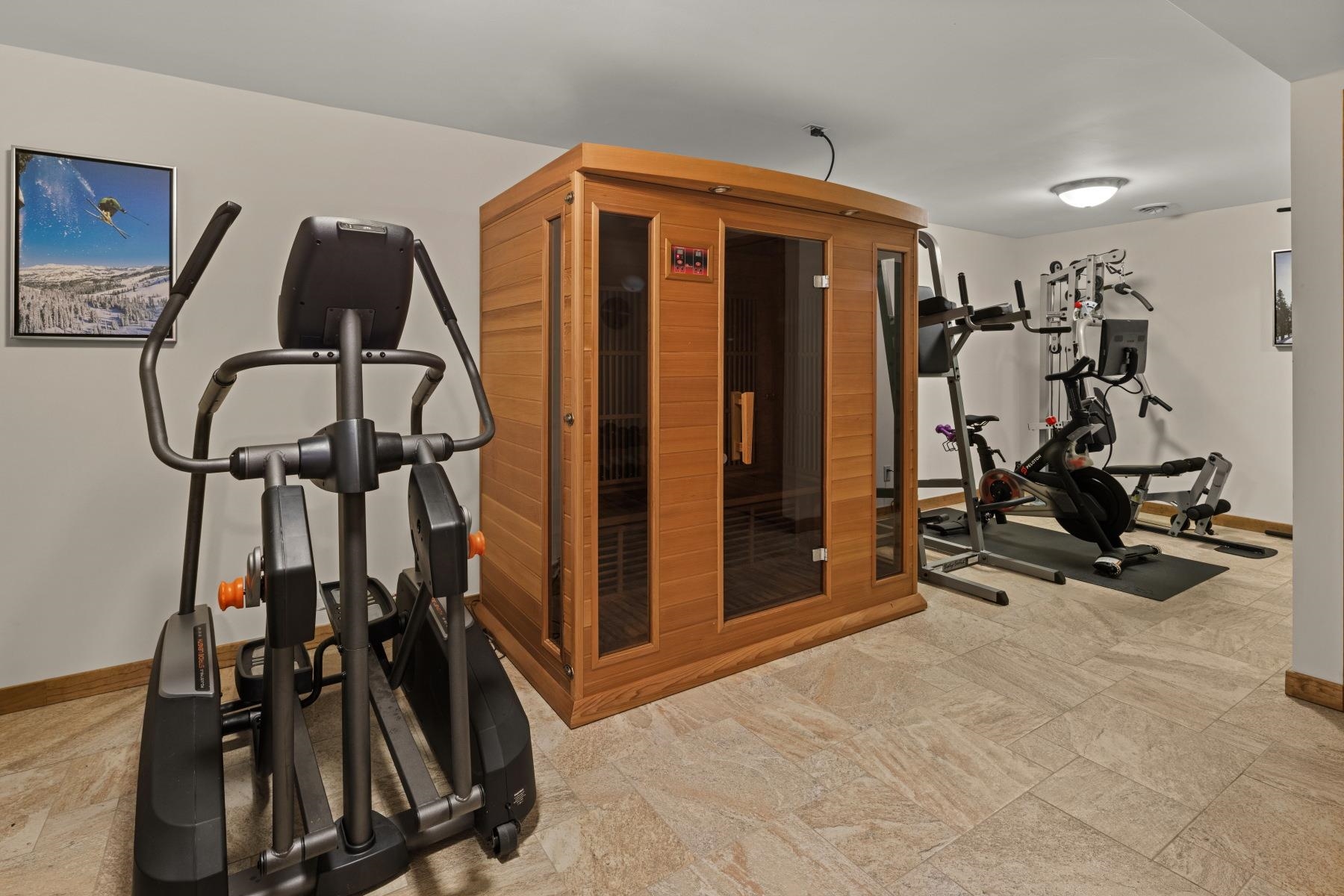 85 Duck Road, Unit 69 Stowe, VT 05672 - Photo 27 of 39 Gallery Image 27