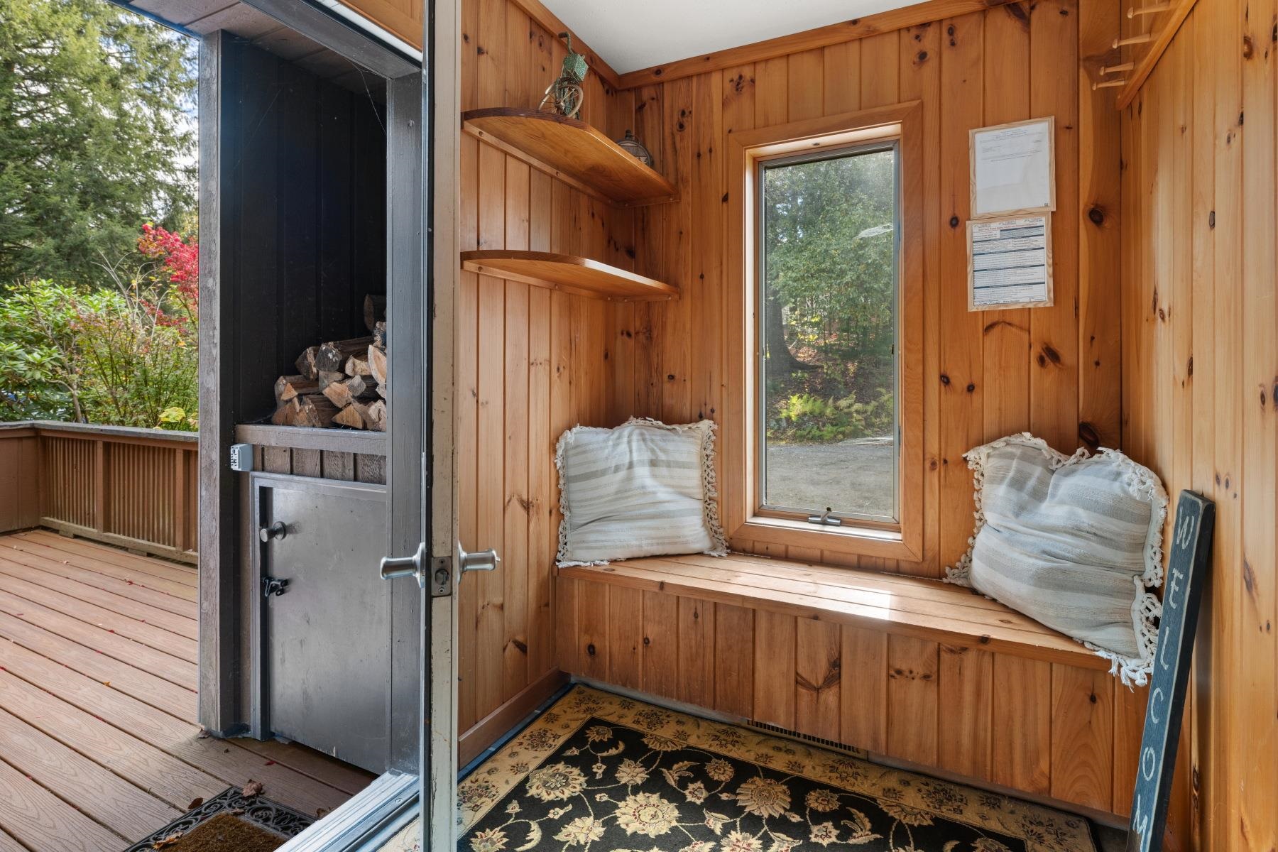 85 Duck Road, Unit 69 Stowe, VT 05672 - Photo 3 of 39 Gallery Image 3
