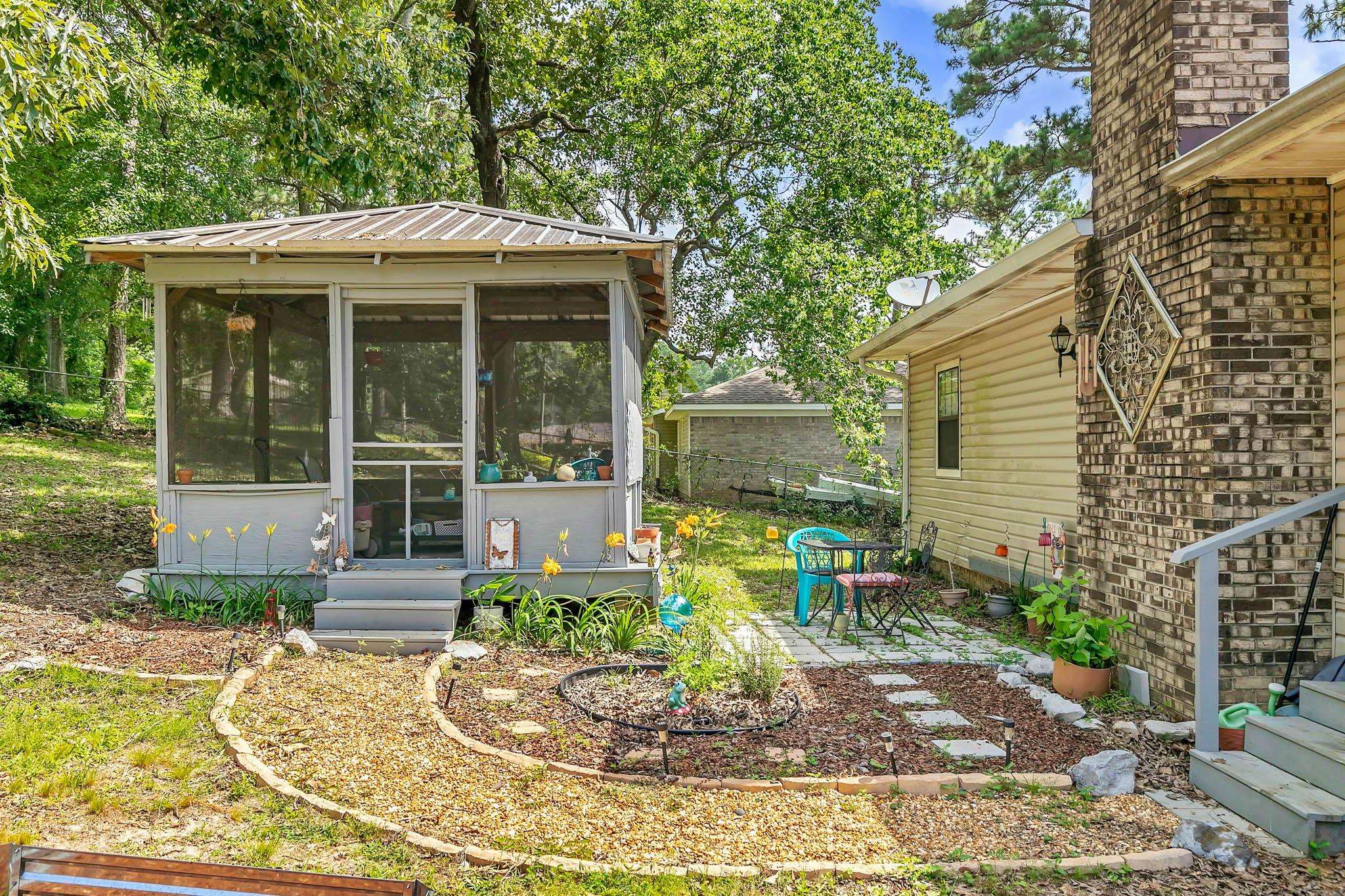 45 Caisson Trace Daphne, AL 36527 - Photo 30 of 46 Yard