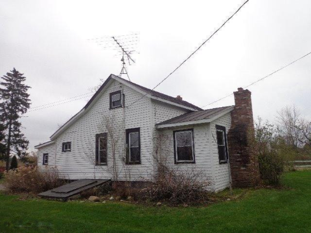8877 Carlsen Road Fenwick, MI 48834 - Photo 2 of 23 Additional Photo