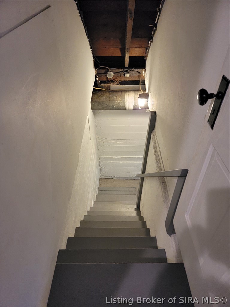 213 East 4th Street Madison, IN 47250 - Photo 16 of 31