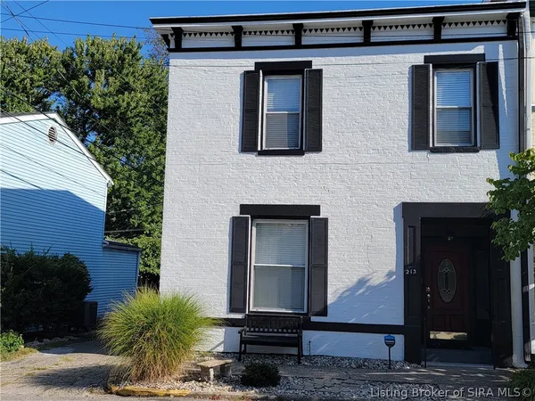 $319,900 | 213 East 4th Street, Madison, IN 47250