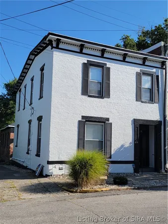 $319,900 | 213 East 4th Street, Madison, IN 47250