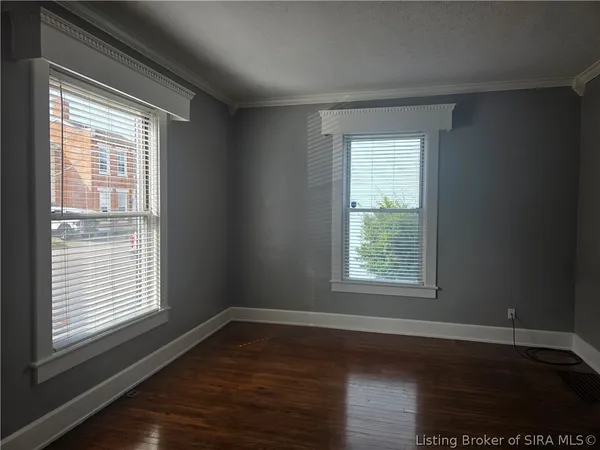 $319,900 | 213 East 4th Street, Madison, IN 47250