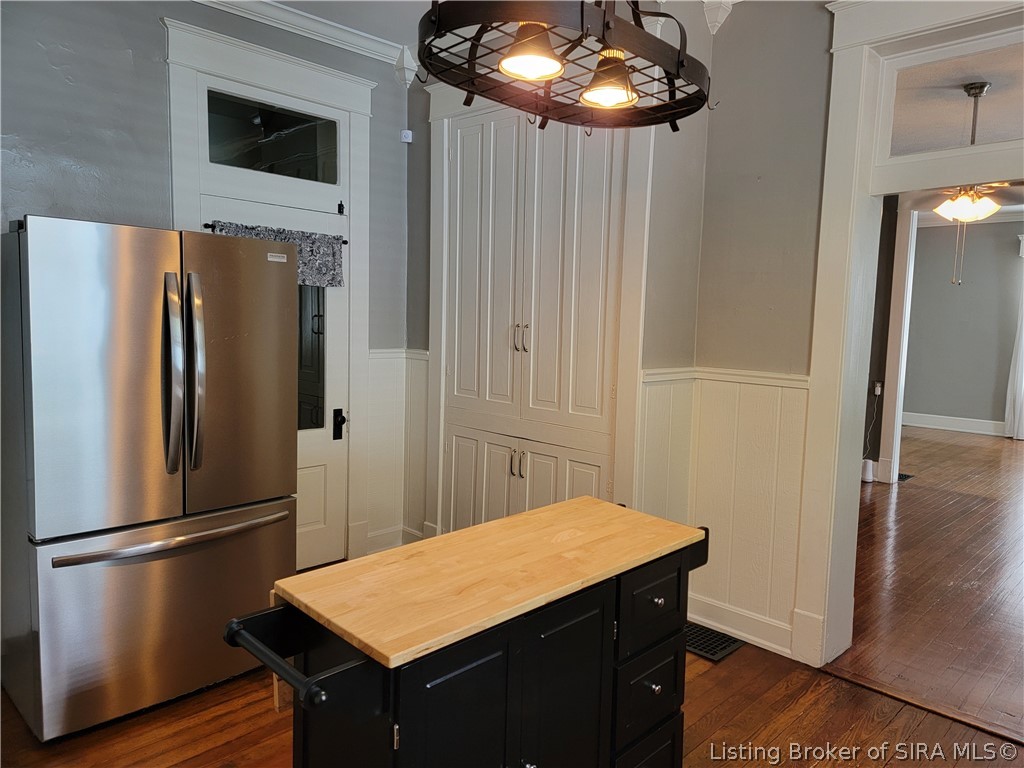 213 East 4th Street Madison, IN 47250 - Photo 10 of 31