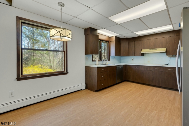 24 Deerhaven Lane Oak Ridge, NJ 07438 - Photo 10 of 31