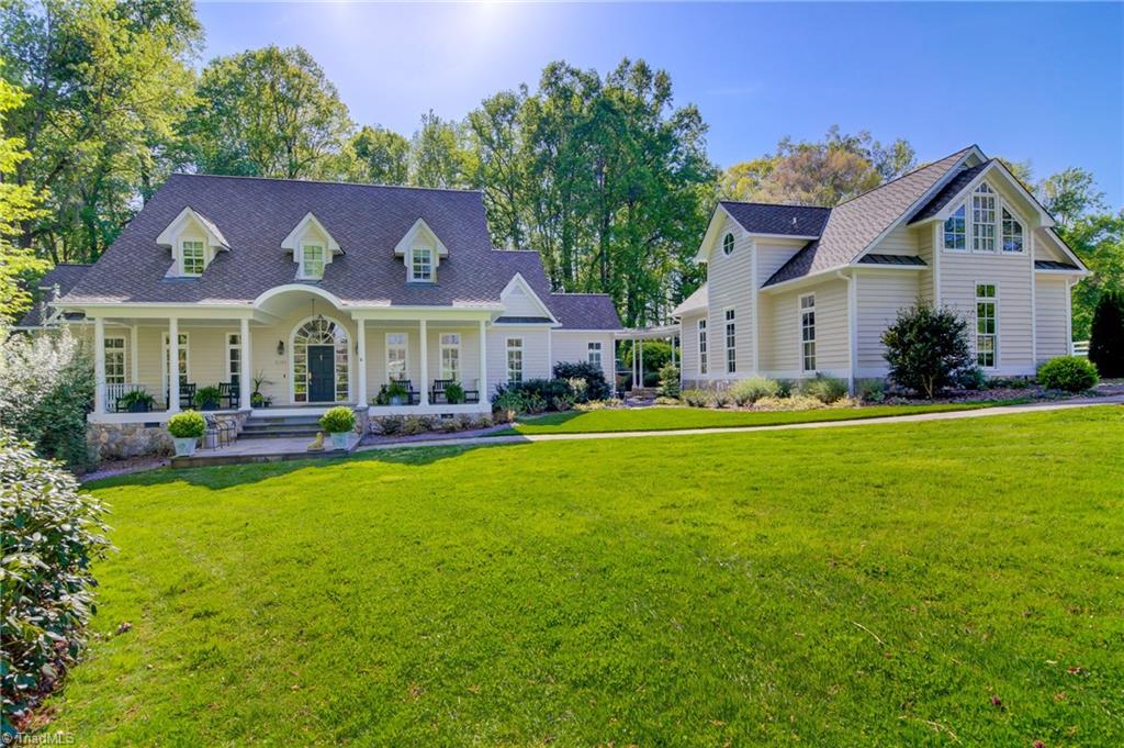 5200 Barnfield Road Greensboro, NC 27455 - Photo 3 of 50 Gallery Image 3