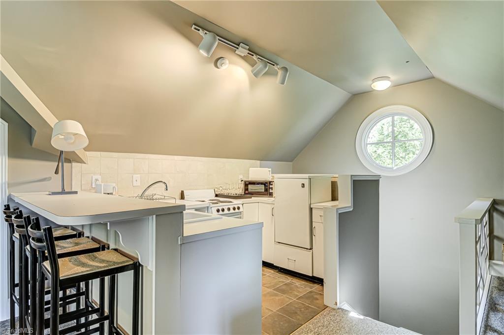 5200 Barnfield Road Greensboro, NC 27455 - Photo 34 of 50 Gallery Image 34